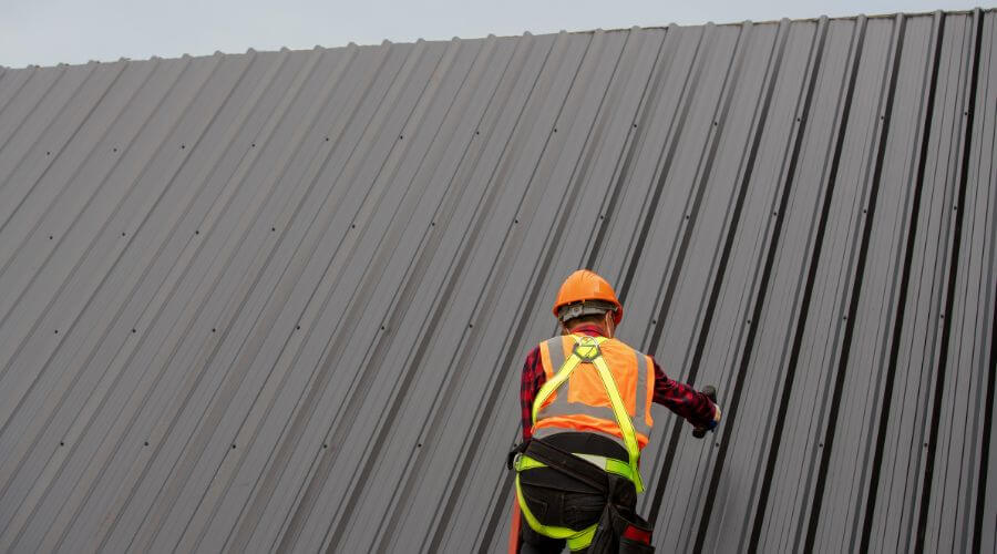 Atlas Roofing Contractor in Veteran, WY
